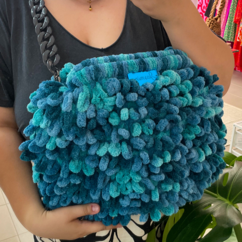 ‘Ariel’ Puffy Clutch