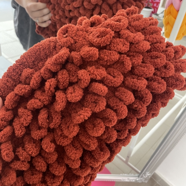 ‘Κεραμιδί’ puffy clutch
