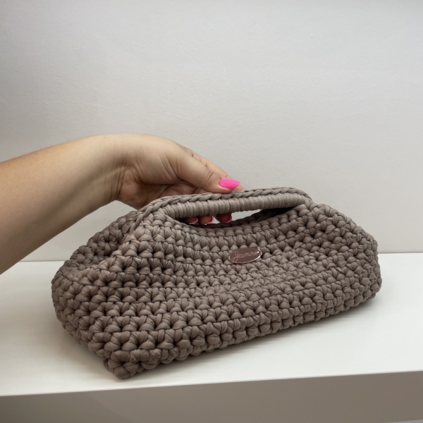 Μπέζ κάραμελ cotton clutch