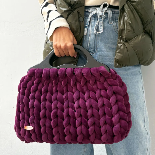 Μώβ μελιτζανί βελούδινη τσάντα