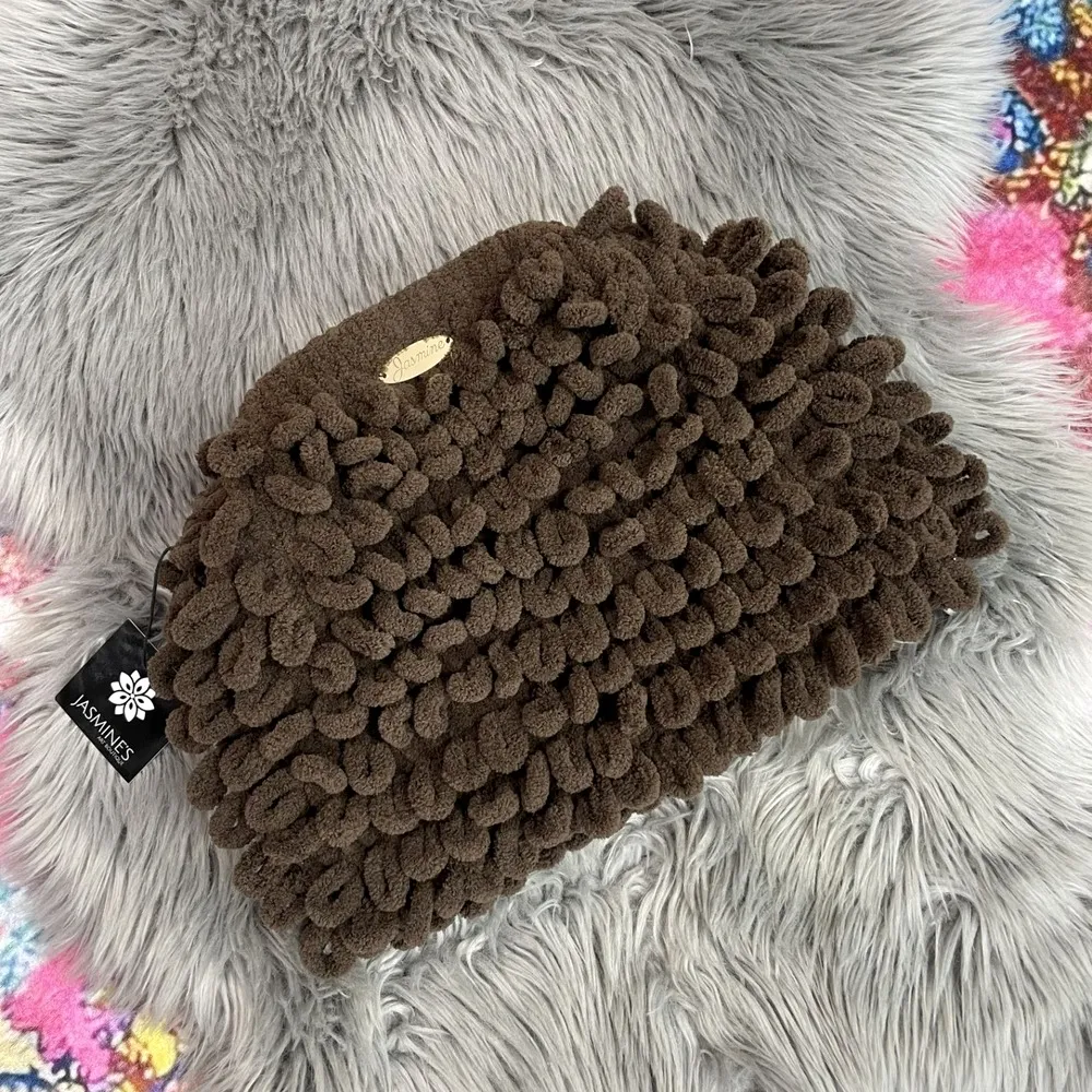 puffy_brown_1_1000x1000