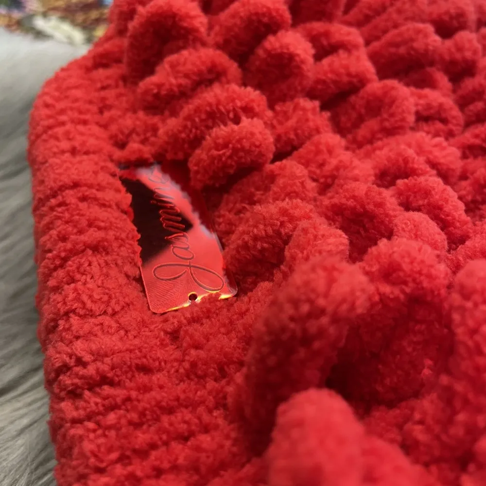 puffy_red_2_1000x1000