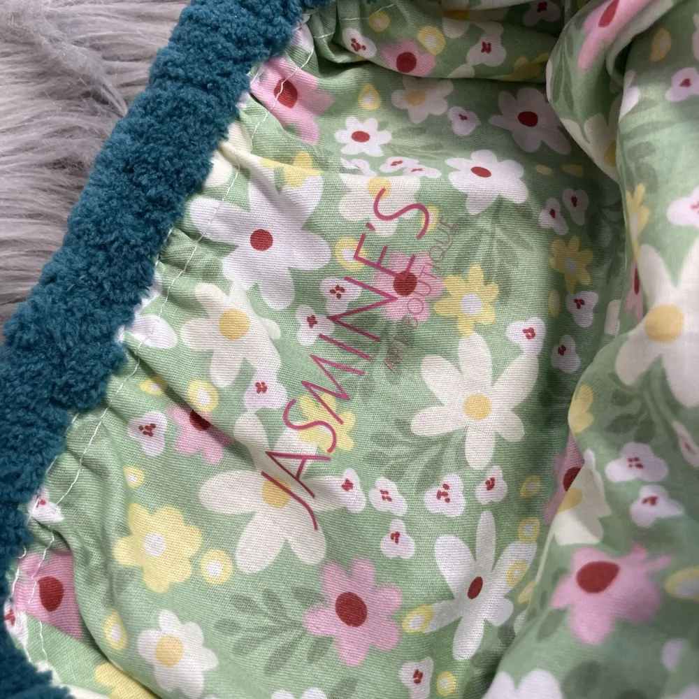 puffy_teal_4_1000x1000