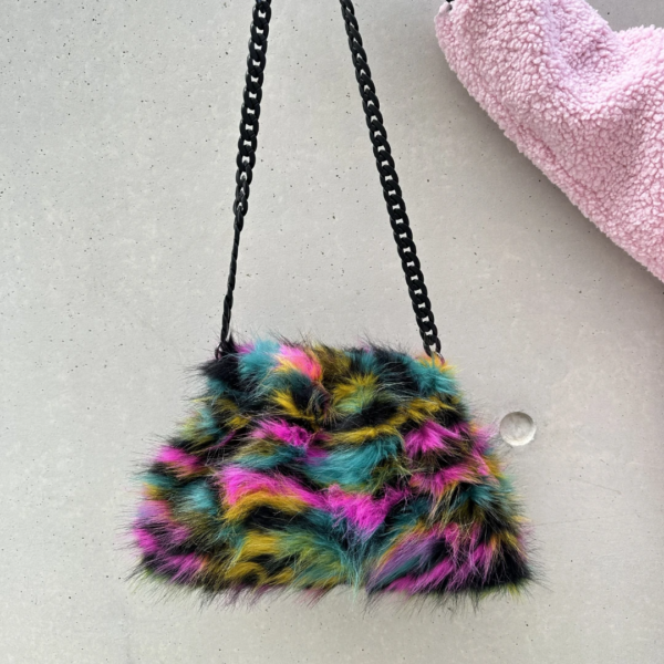 Mochi Dark Rainbow Fur